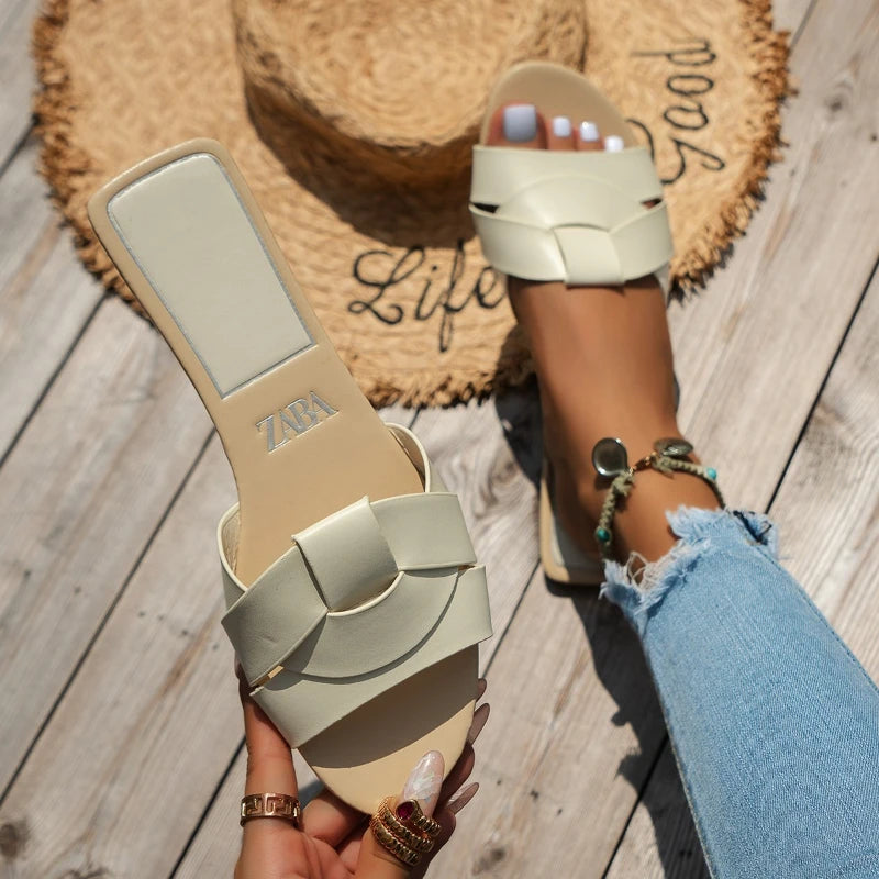 Woven Flat Women's Sandals for Summer Comfort
