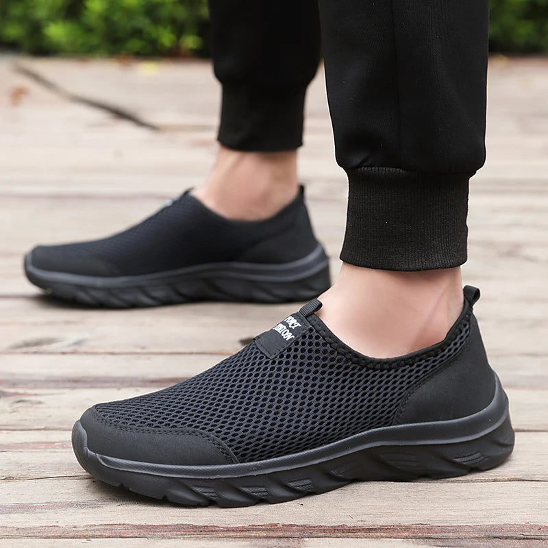 Lightweight Breathable Slip-On Men Casual Shoes Size 39-47