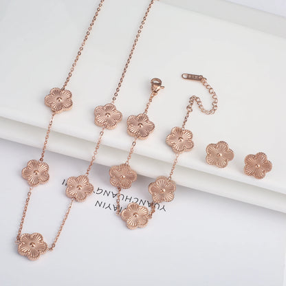 18k Gold-Plated Five-Leaf Flower Jewelry Set