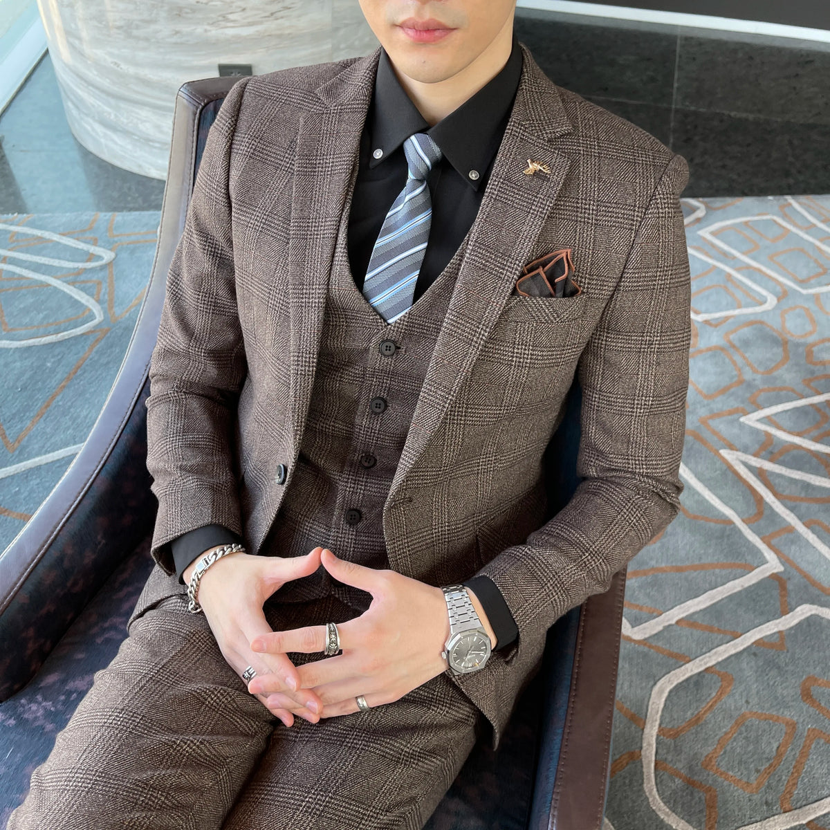 Modified Plaid Three-Piece Suit for Men
