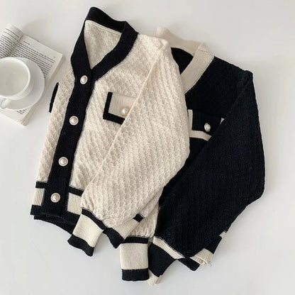 Knit Women's Cardigan Sweater with Long Sleeves