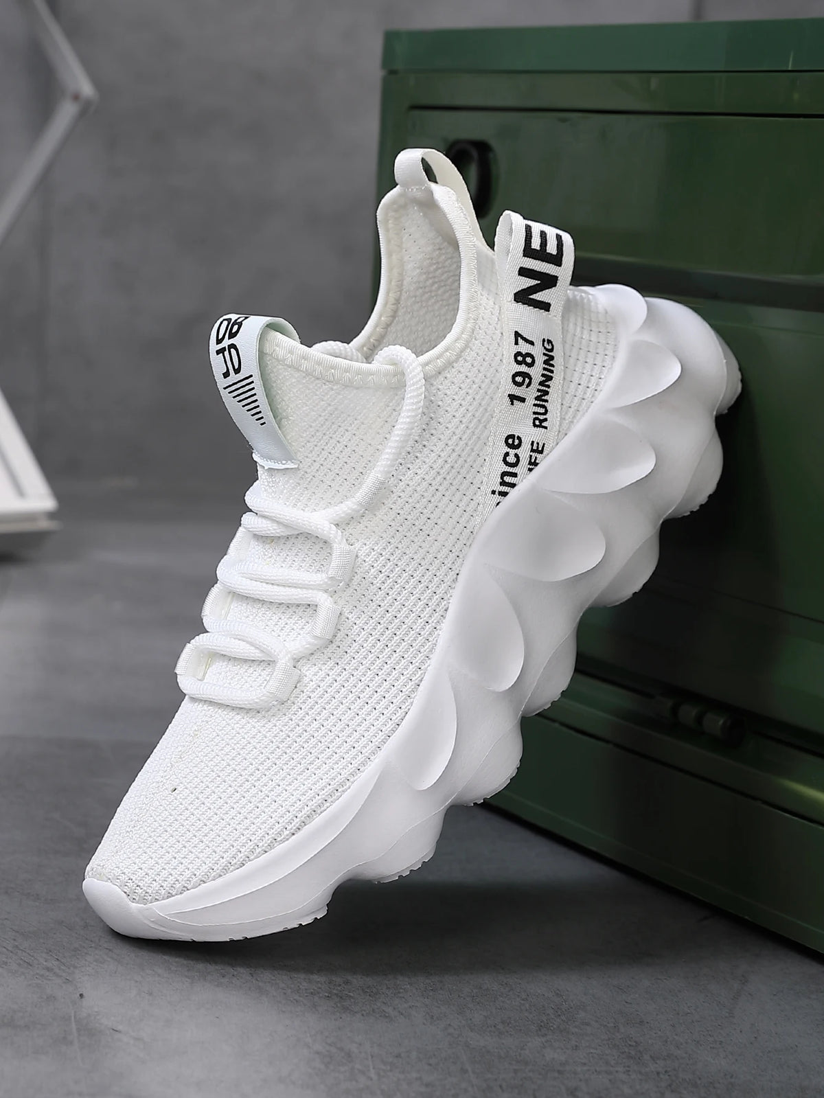 Men's Large Size Casual Hiking and Running Shoes