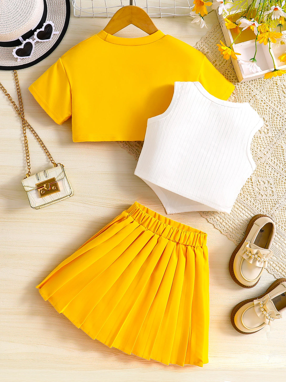 Summer Girls' Three-Piece Set, Breathable Polyester T-Shirt and Shorts