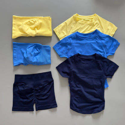 Seamless Yoga Top and Shorts Set for Women