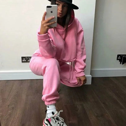 Women's Oversized Hoodie and Sweatpants Tracksuit