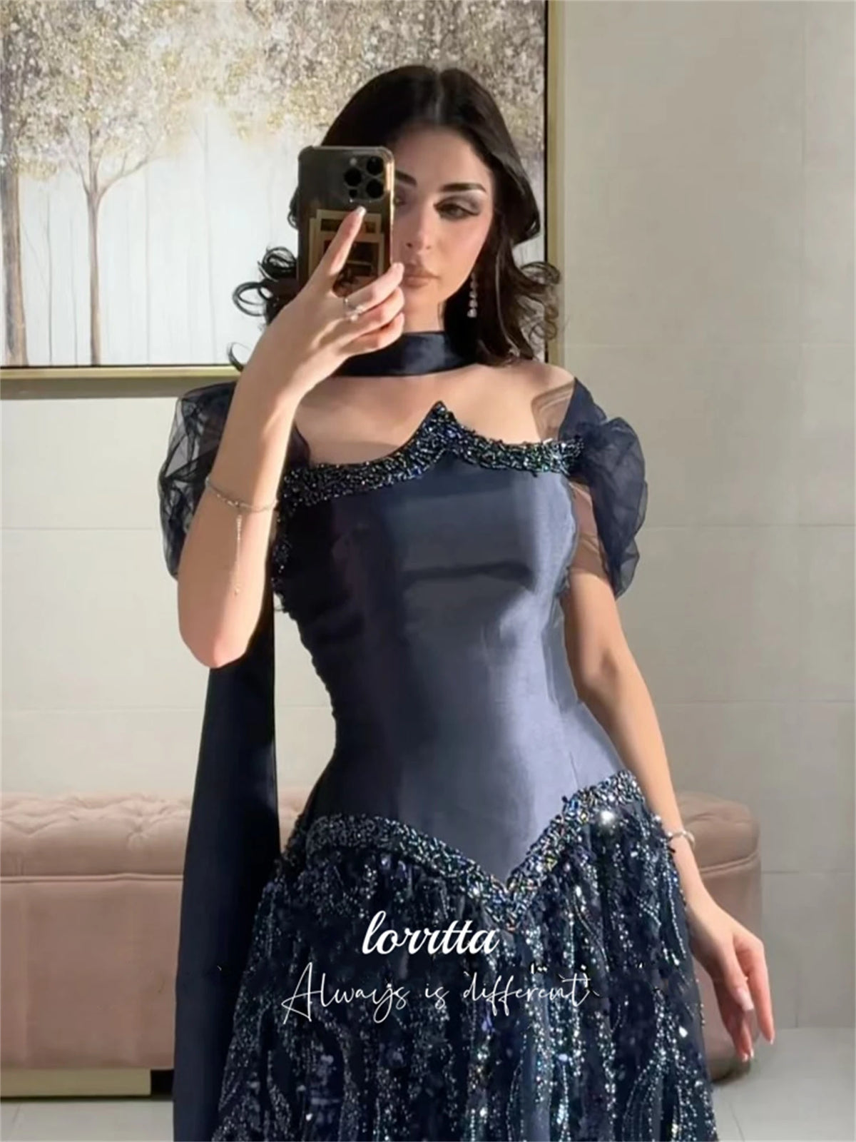 Luxury Satin Evening Dress with Sequins and Sweetheart Neckline