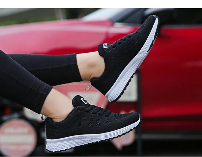 Women Breathable Mesh Flat Sneakers White