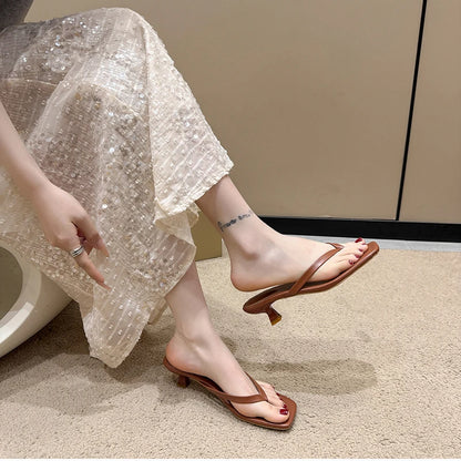 Women’s Low Heel Clip Toe Slippers for Summer Casual Wear