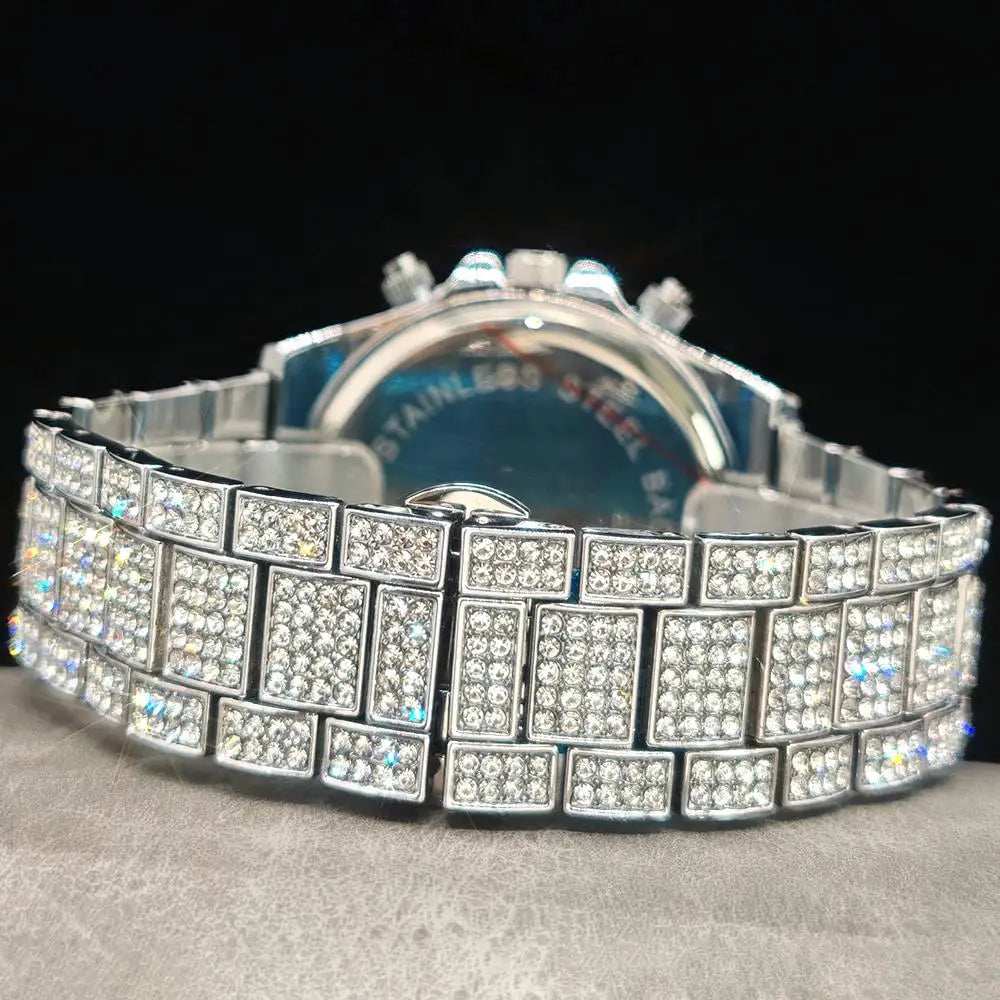 Fashion Gold Quartz Wristwatch for Men with Rainbow Diamonds