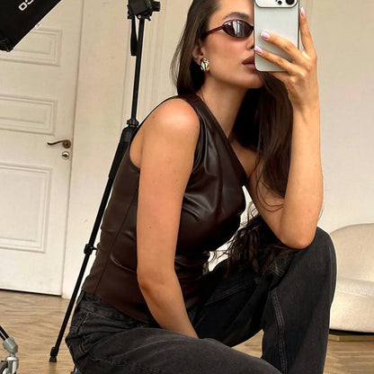 Slim Sleeveless One-Shoulder Zipper Jacket