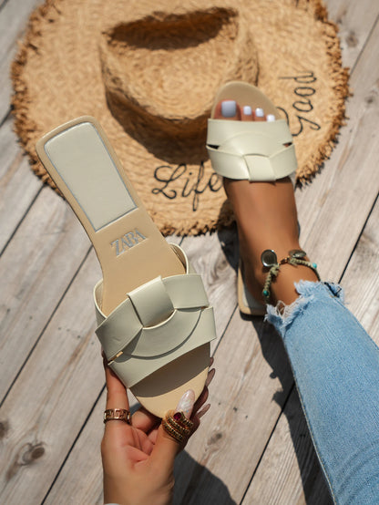 Woven Flat Women's Sandals for Summer Comfort