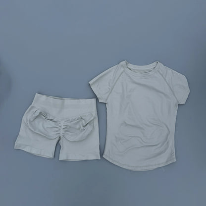 Seamless Yoga Top and Shorts Set for Women