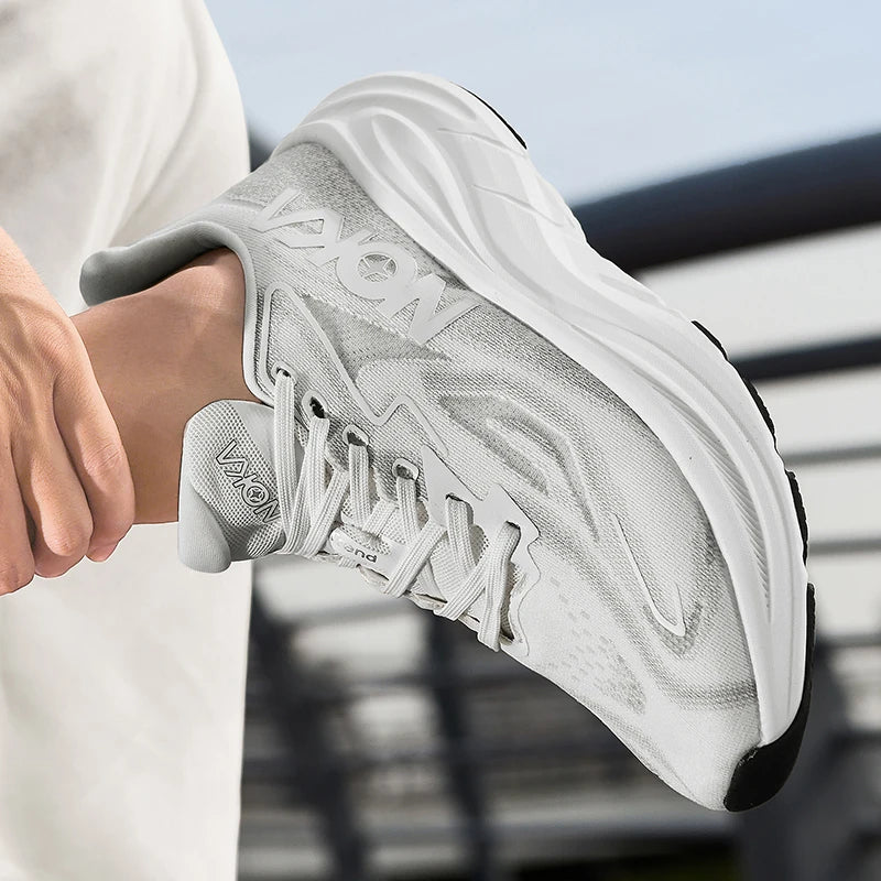 Men's Breathable Sports Running Shoes for Outdoor Use