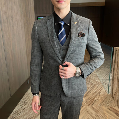 Modified Plaid Three-Piece Suit for Men