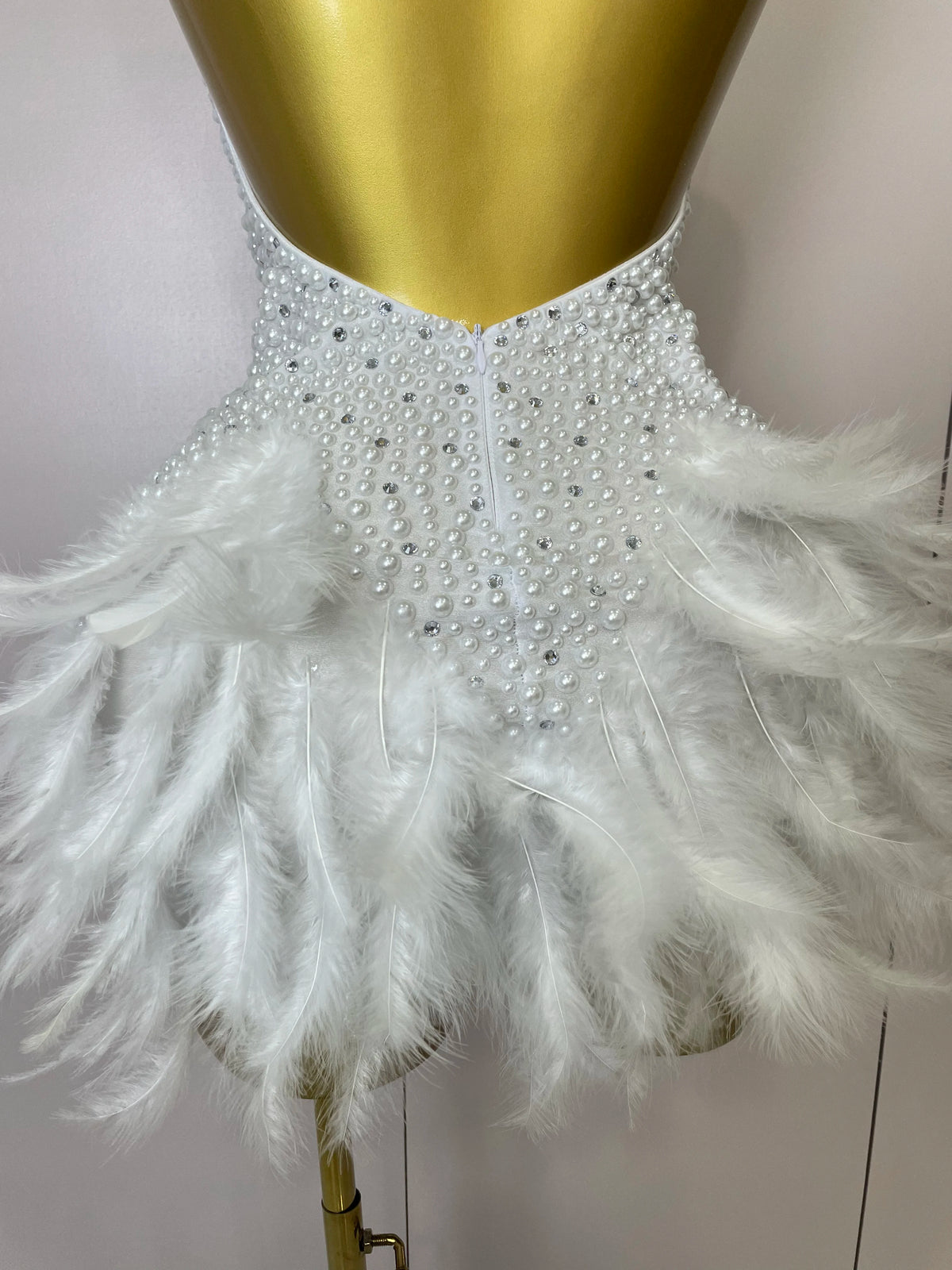 Luxury Rhinestones Pearls Feathers Halter Backless Dress