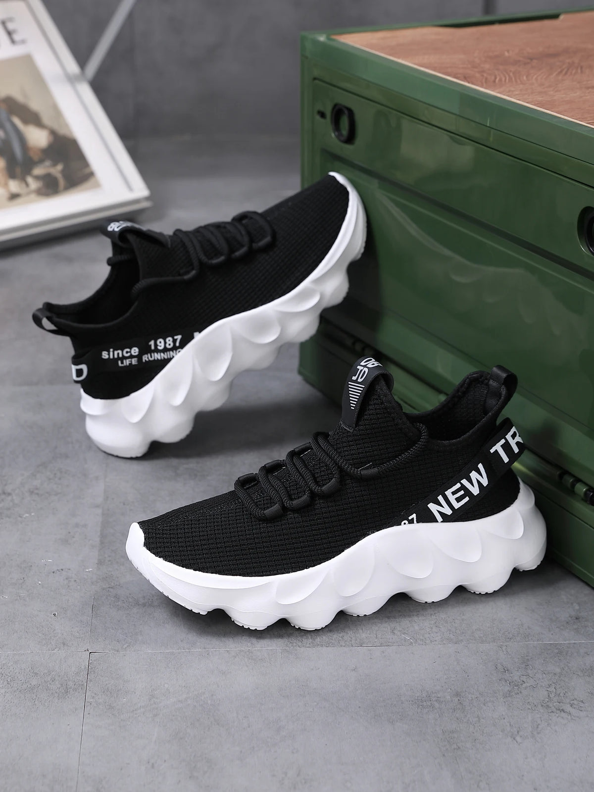 Men's Large Size Casual Hiking and Running Shoes