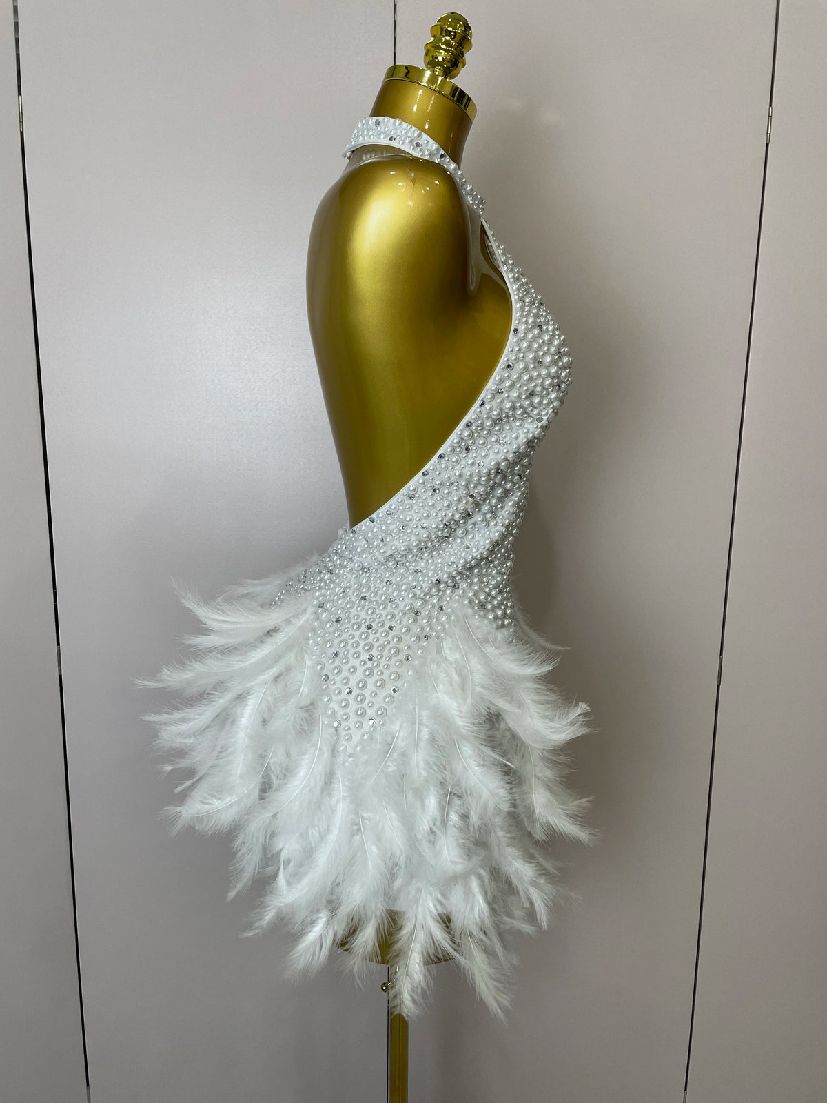 Luxury Rhinestones Pearls Feathers Halter Backless Dress