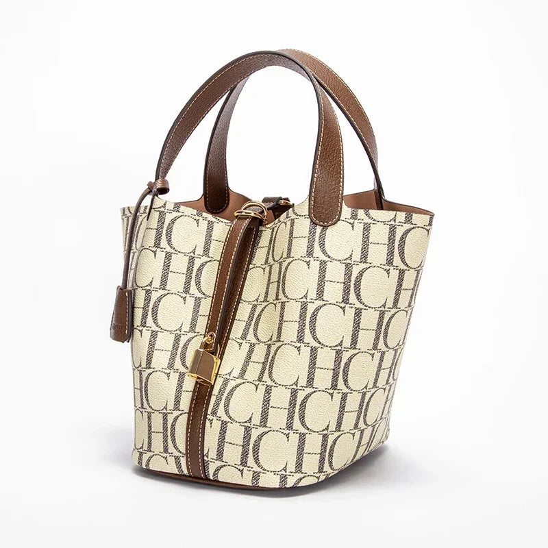 Large Capacity Women's Shoulder Bag with Letter Print