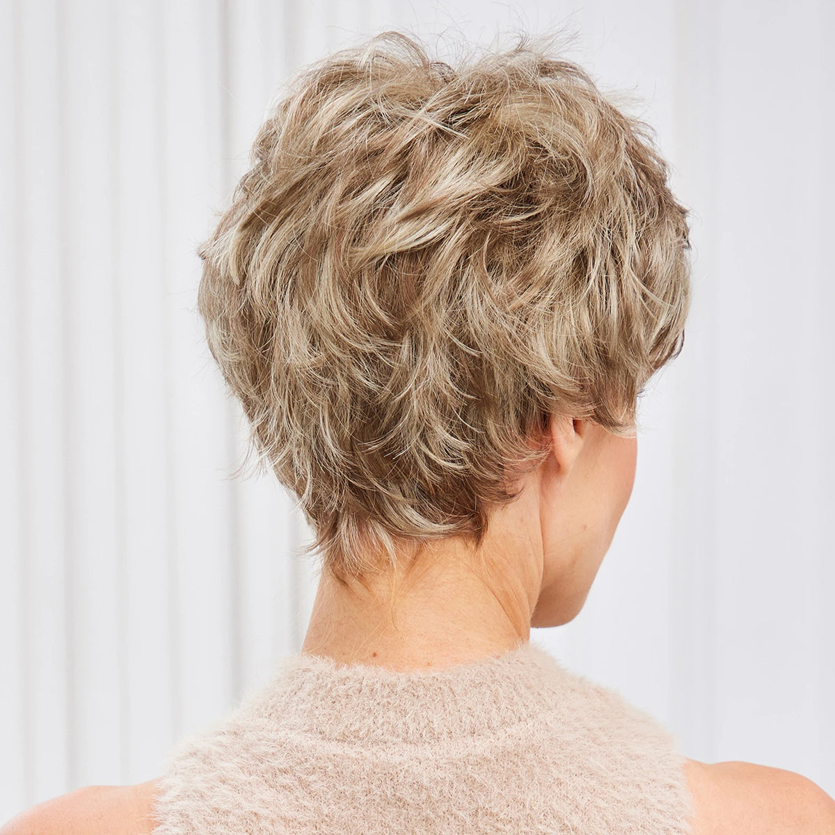 Light Blonde Mixed Off-White Pixie Cut Wig with Bangs