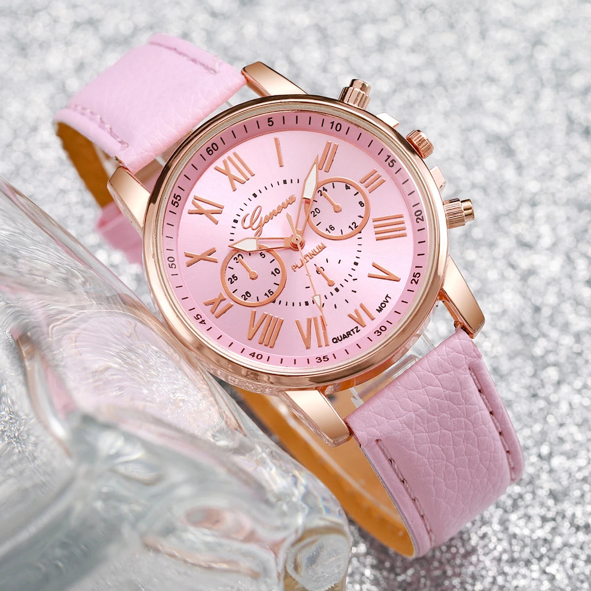 Fashion Women's Quartz Watch Leather Band Jewelry Set