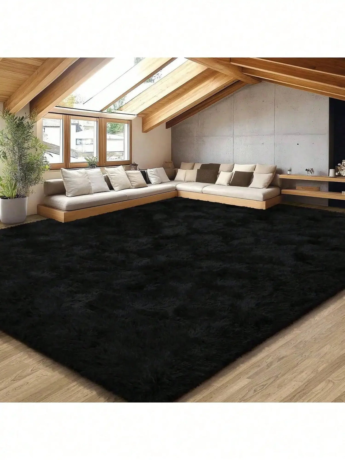 Black Plush Long-Pile Carpet, Soft Non-Slip Rug