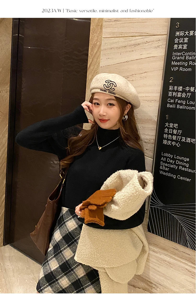 Women's Turtleneck Sweater with Velvet Lining