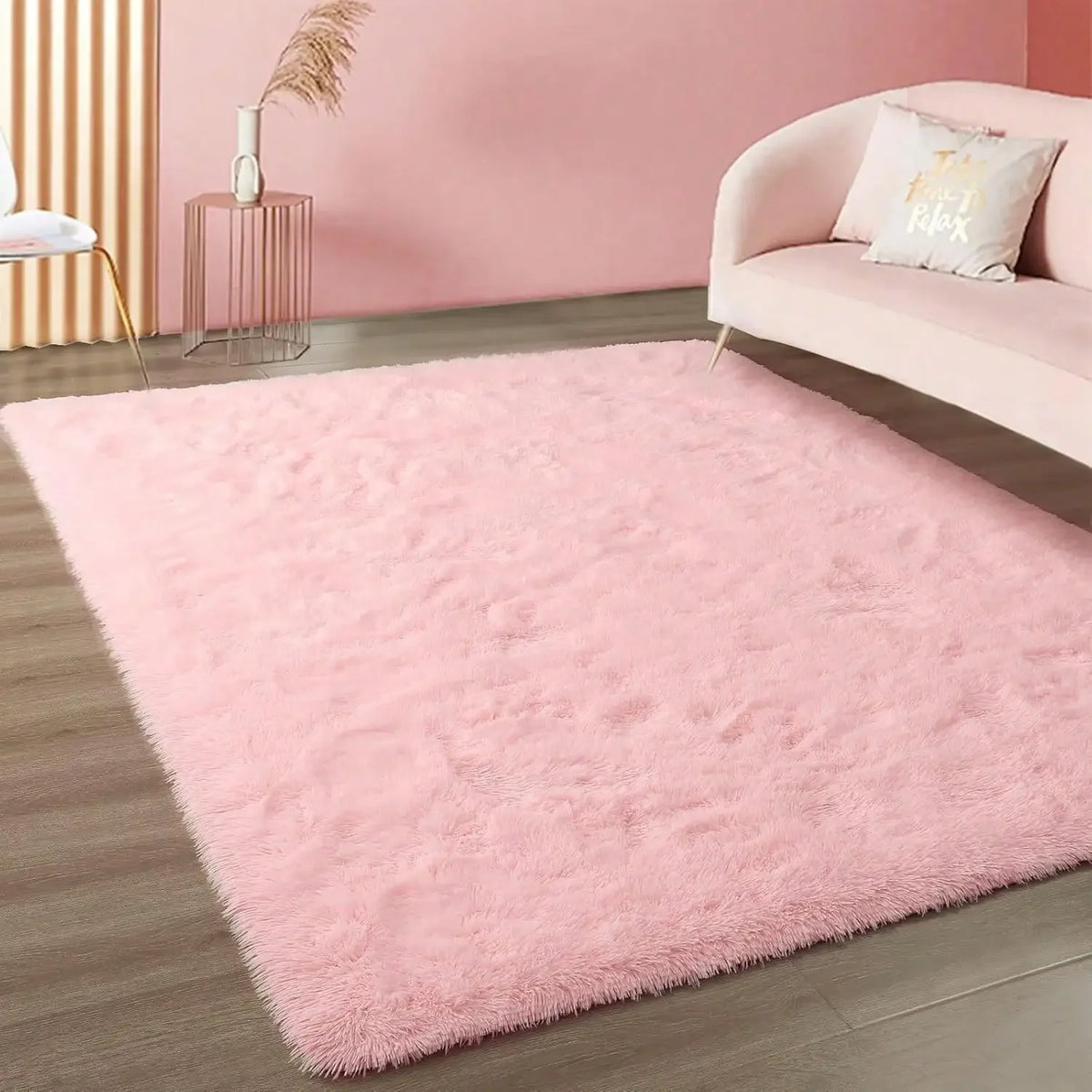 Black Plush Long-Pile Carpet, Soft Non-Slip Rug