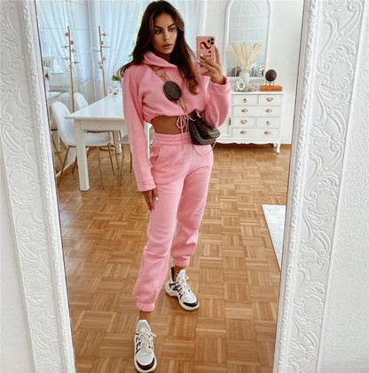 Women's Oversized Hoodie and Sweatpants Tracksuit
