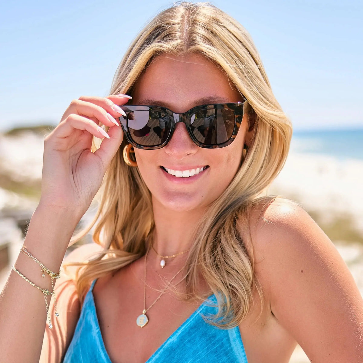 ZENOTTIC Square Polarized Sunglasses for Women UV400
