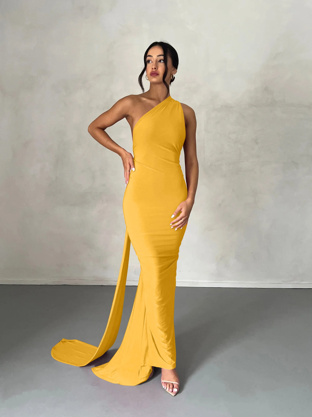 Hugcitar One Shoulder Backless Maxi Dress Women