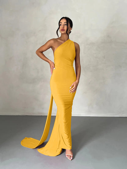 Hugcitar One Shoulder Backless Maxi Dress Women