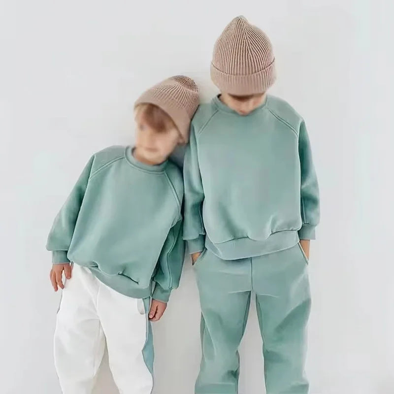 Children's Fleece Sports Set Sweatshirt and Pants
