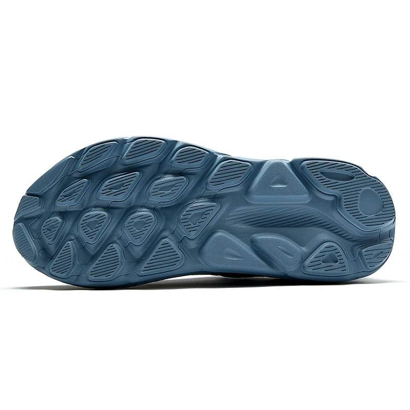 Men's Breathable Mesh Running Shoes for Outdoor Use