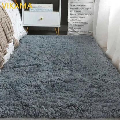 VIKAMA Solid Color Polyester Plush Carpet