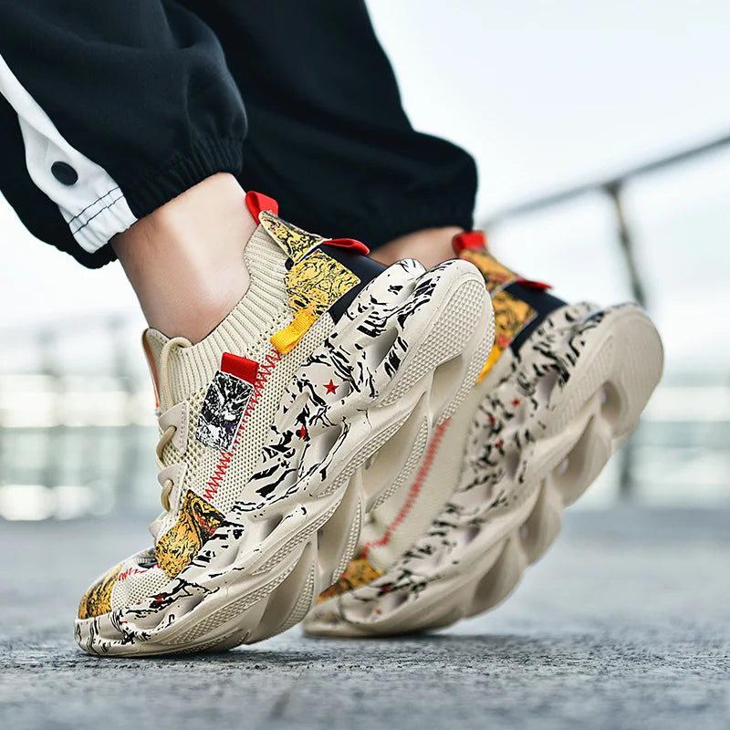 Men's Breathable Lace-Up Sneakers