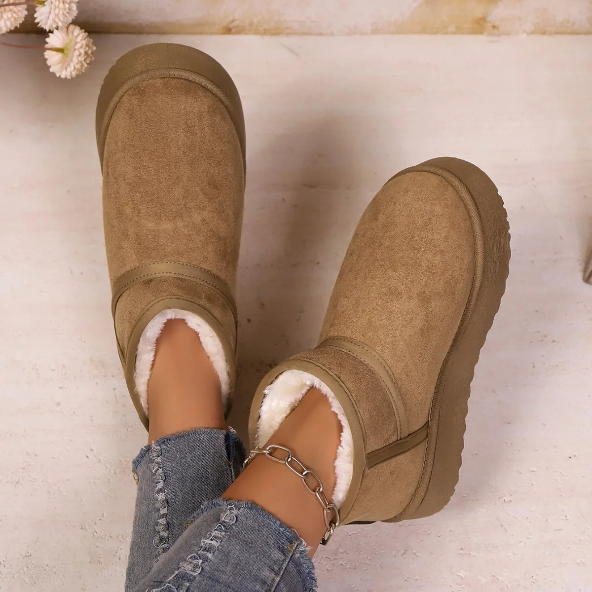 Sheepskin Wool Low-Cut Warm Comfortable Boots for Women