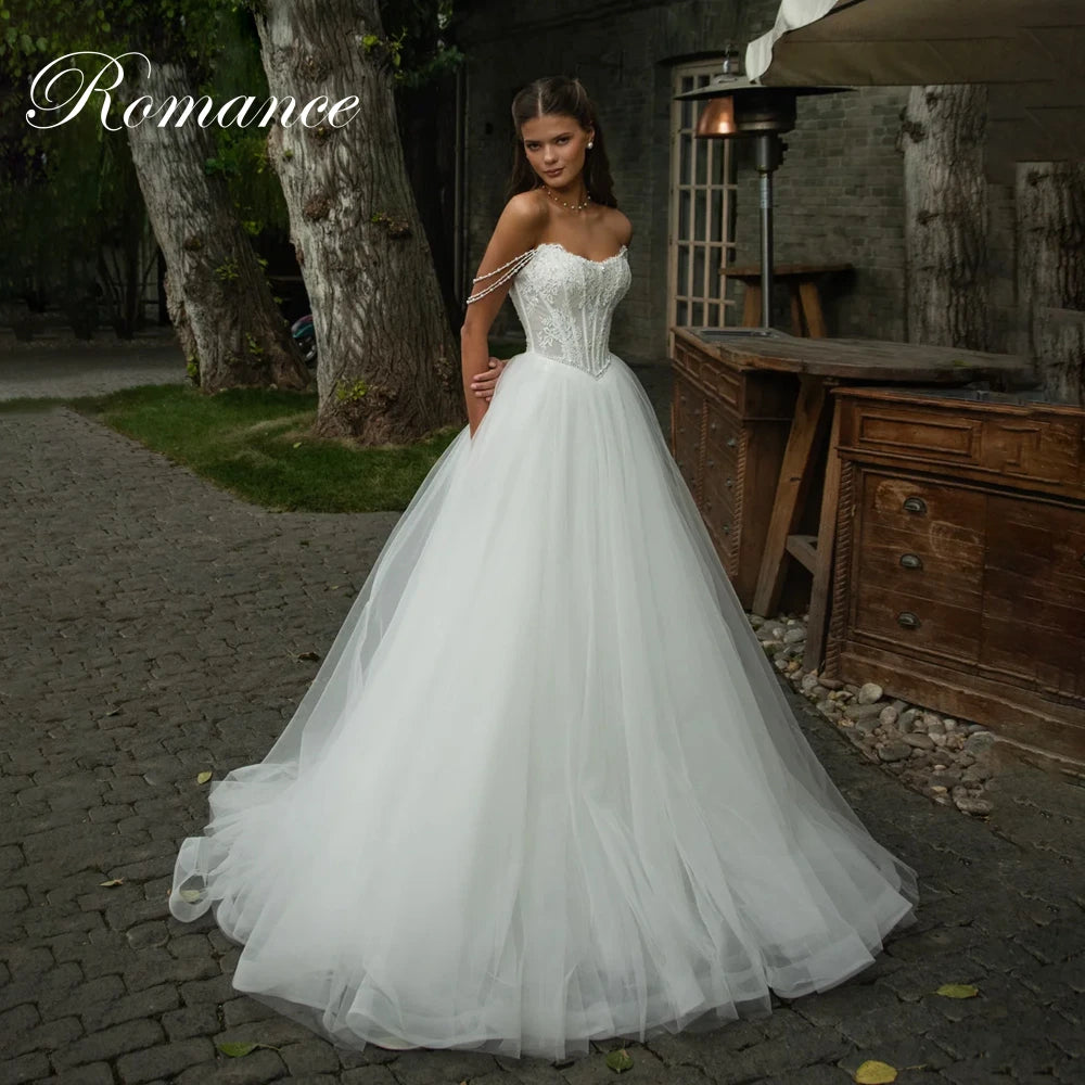 Modern A-Line Wedding Dress with Lace Appliques