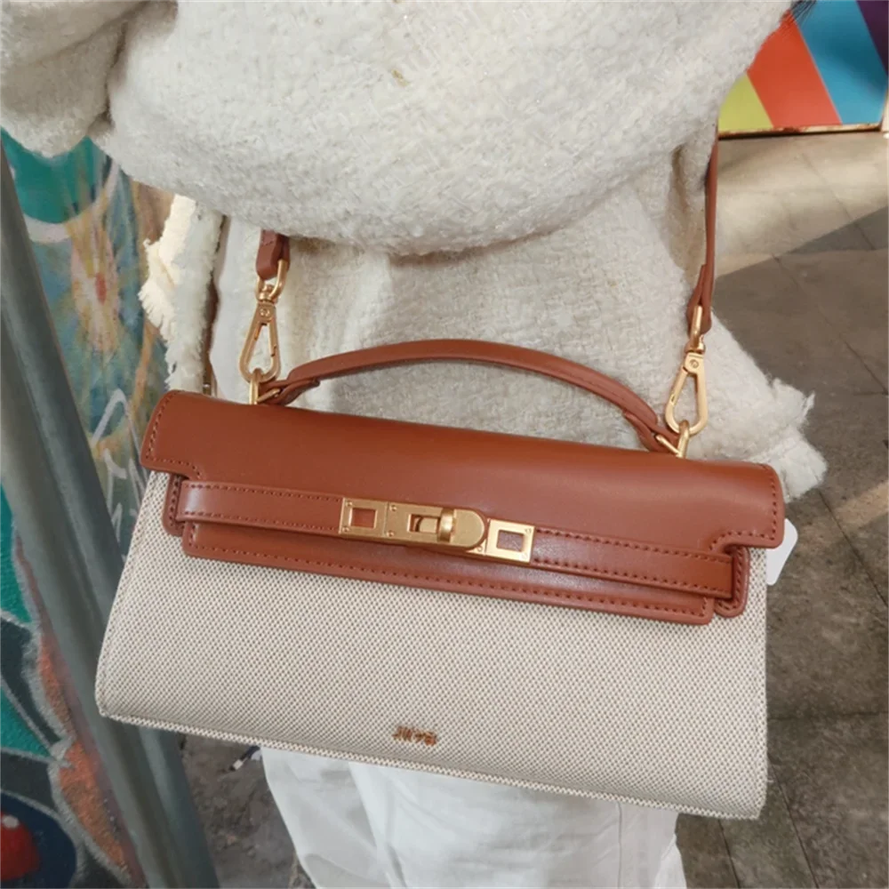 Crocodile Embossed Shoulder Bag in Pu Leather