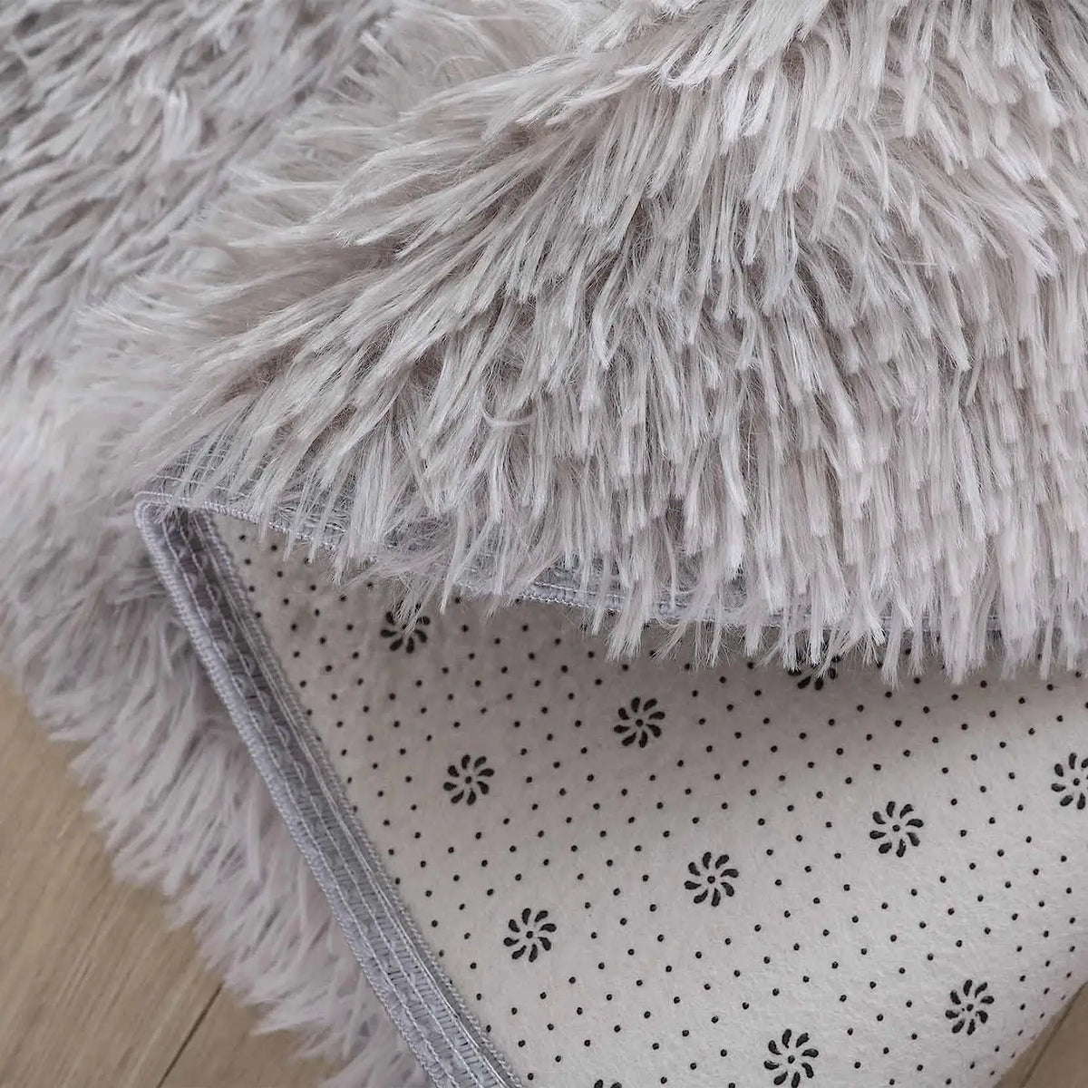 Round Plush Shag Carpet for Kids Room Decor