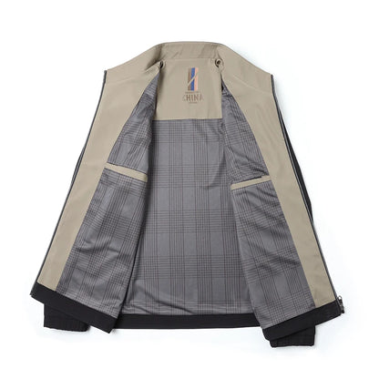 Men's Casual Polyester Jacket for Spring and Autumn