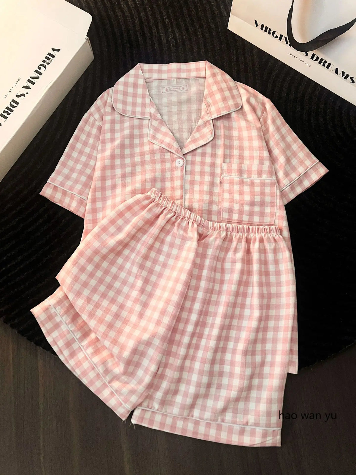 Japanese Minimalist Women's Pink Plaid Pajamas