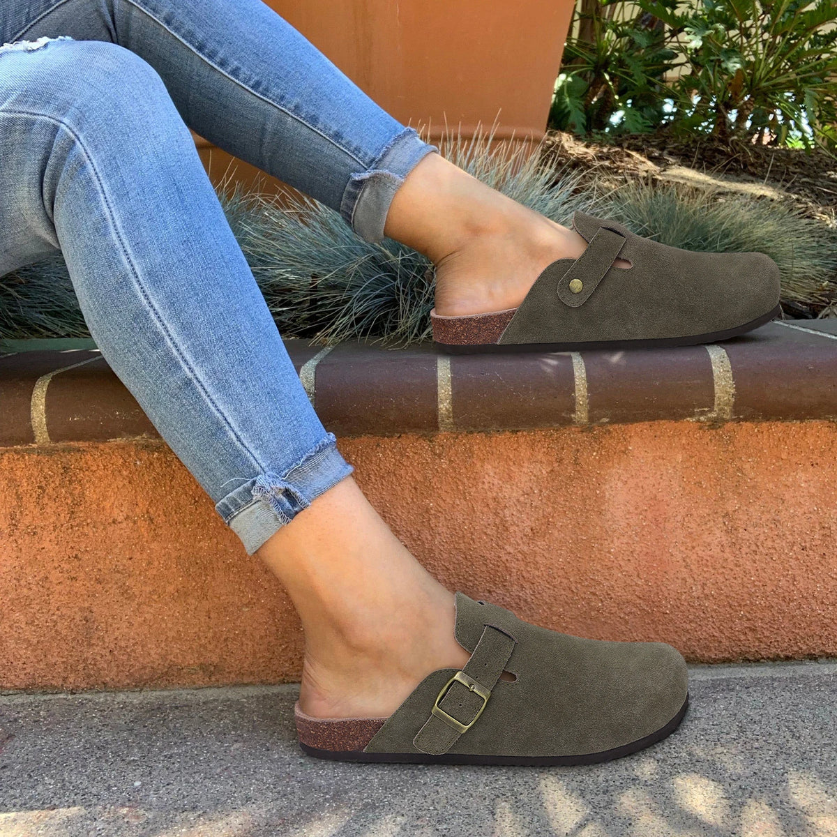 Comwarm Women's Suede Mules Slippers with Cork Insole