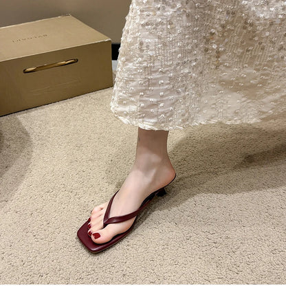 Women’s Low Heel Clip Toe Slippers for Summer Casual Wear