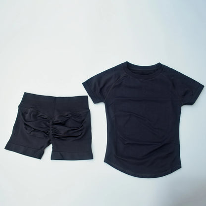 Seamless Yoga Top and Shorts Set for Women