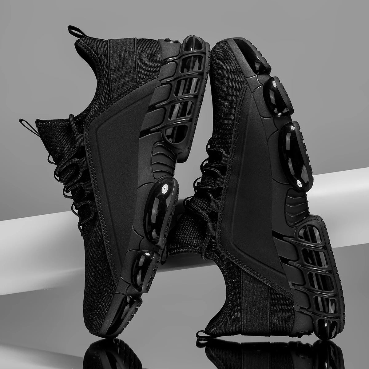 Men's Breathable Lightweight Casual Shoes