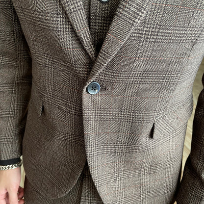 Modified Plaid Three-Piece Suit for Men