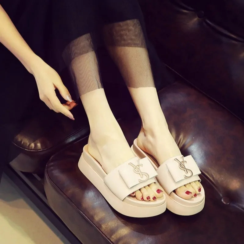 Women's Casual Leather Sandals with Thick Bottom
