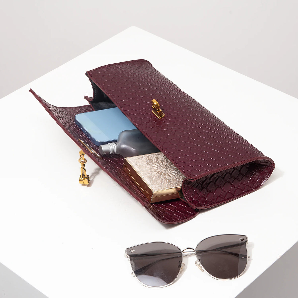 Burgundy Vintage Purse for Women