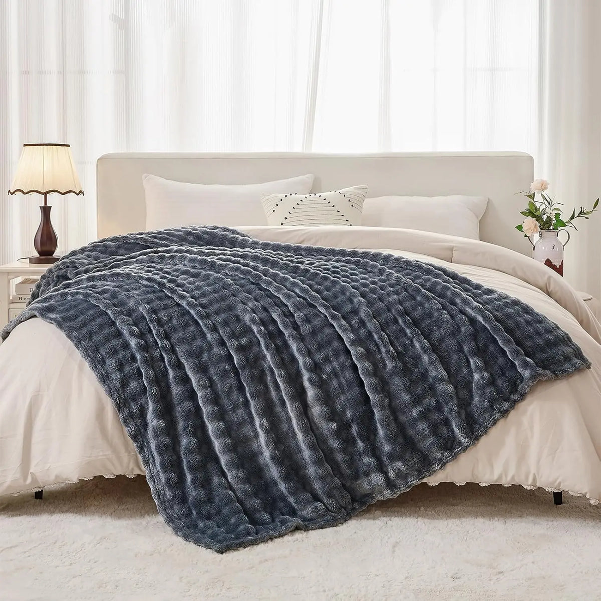 3D Bubble White Plush Fleece Throw Blanket