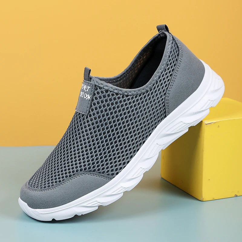 Lightweight Breathable Slip-On Men Casual Shoes Size 39-47